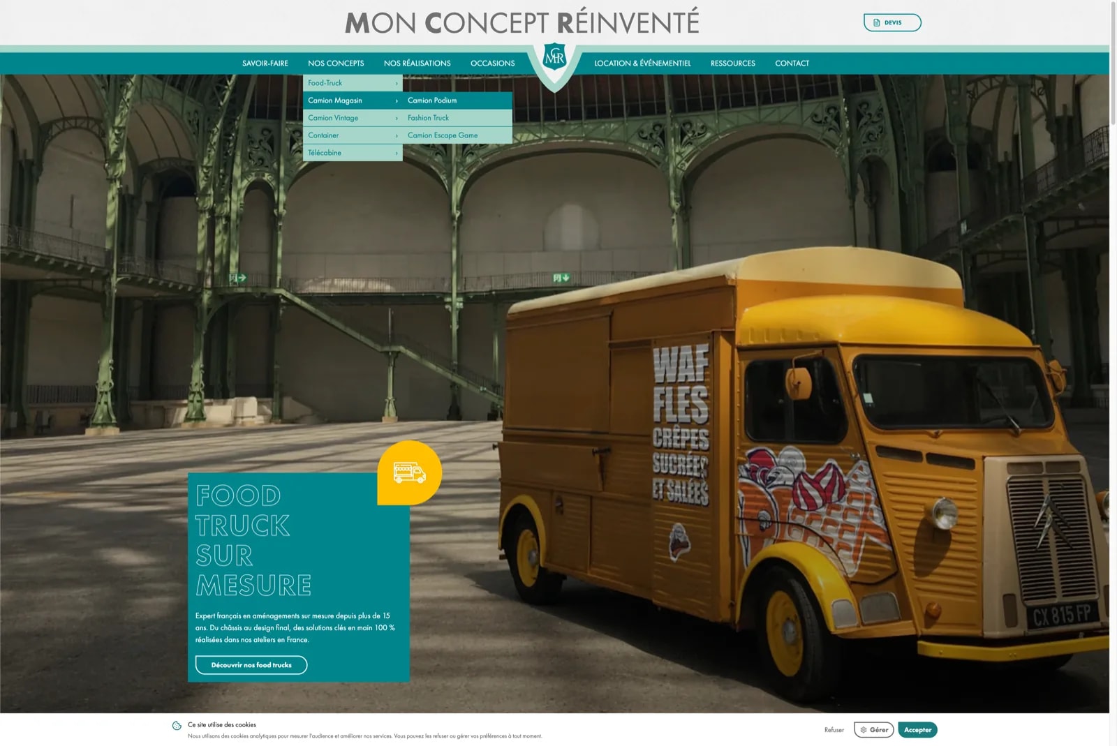 Page d'accueil Mon Camion Resto avec food truck vintage, services d'amenagement sur mesure et menu de navigation