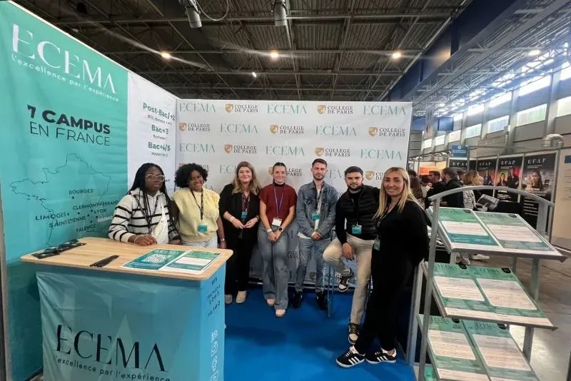 ECEMA - Stand étudiant lors d'un evenement